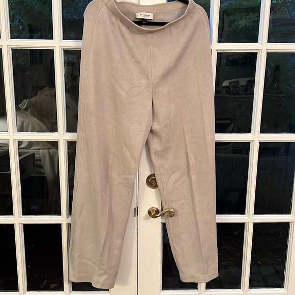 St. John straight legged pants - Picture 2 of 4